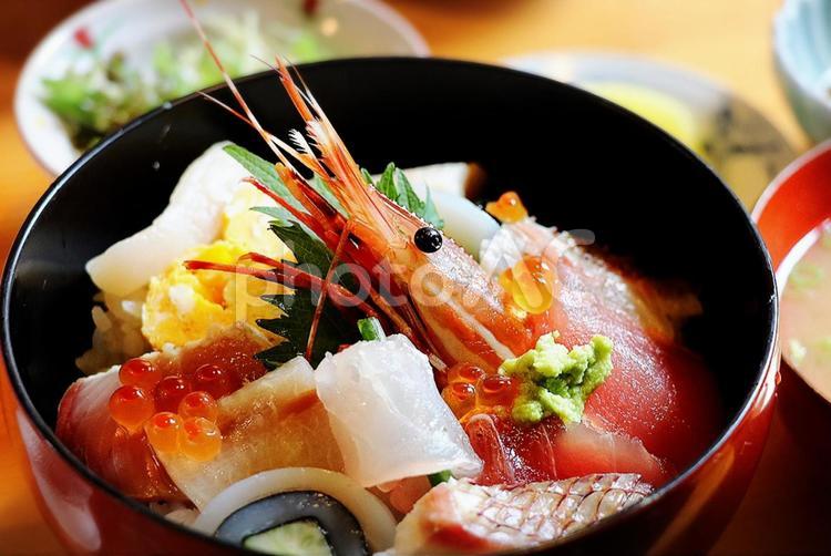 海鮮丼